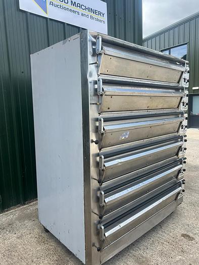 Used TOM CHANDLEY OVEN