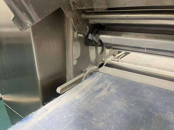 Used RONDO PASTRY SHEETER