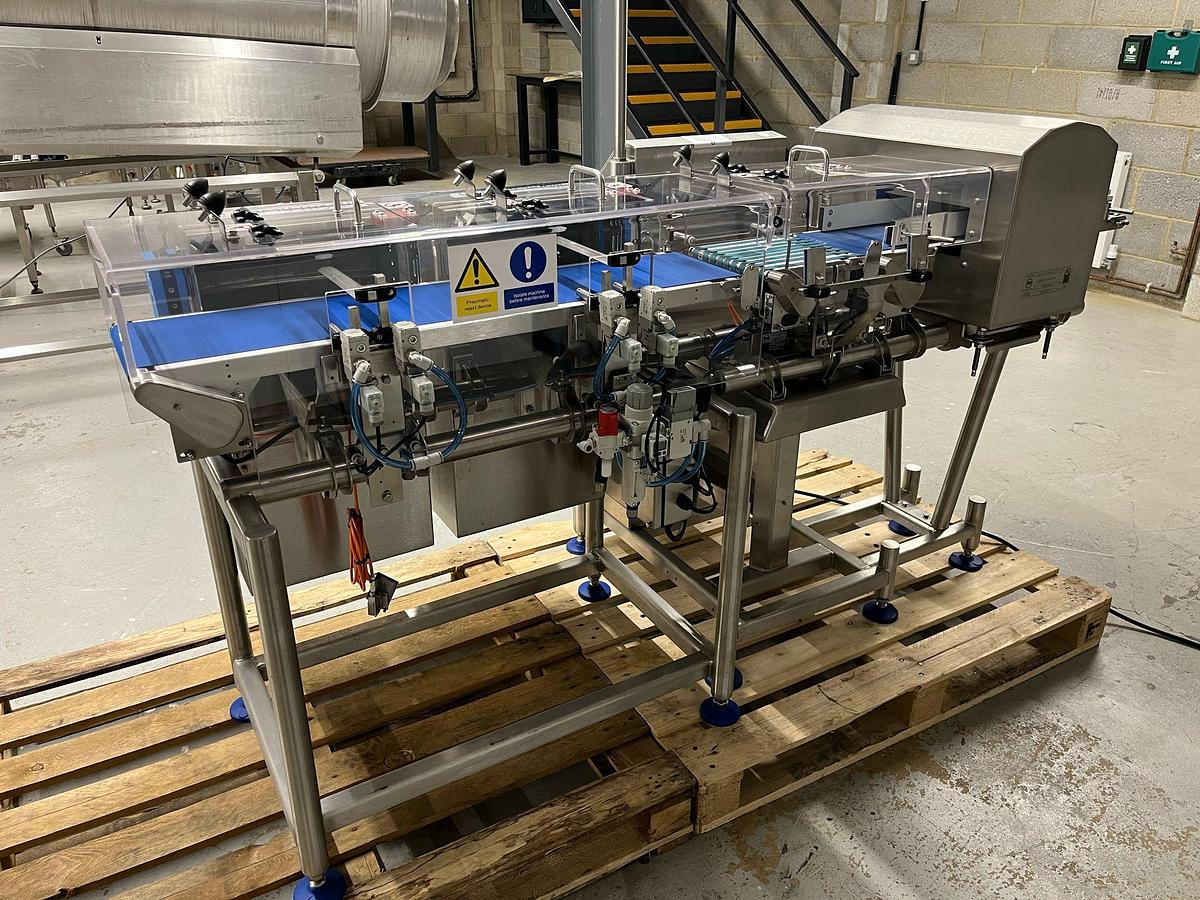 Used LOMA METAL DETECTOR CHECKWEIGHER COMBINATION UNIT