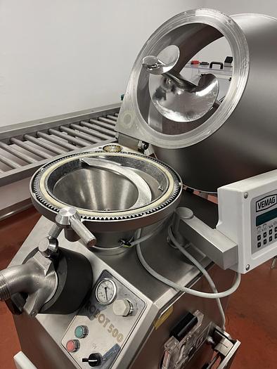 Used VEMAG ROBOT 500 WITH EXTRUDER AND CUTTING DEVICE