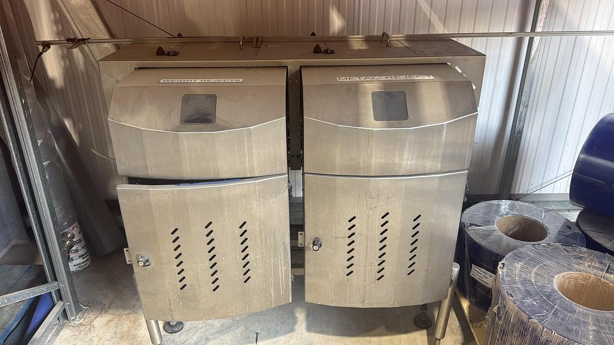 Used LOMA METAL DETECTOR CHECKWEIGHER
