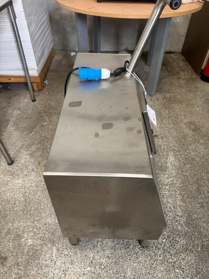Kubasik boot washer. boot washer.