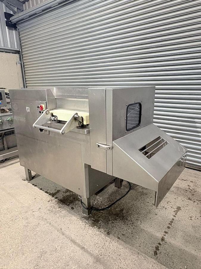Used TREIF MUSTANG DICER