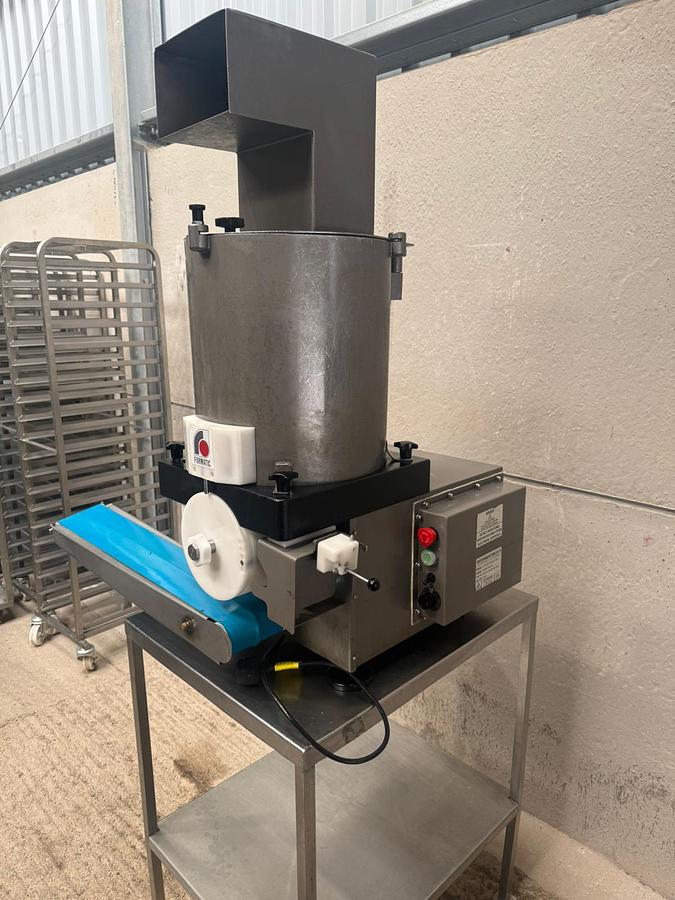 Used DEIGHTION FORMATIC