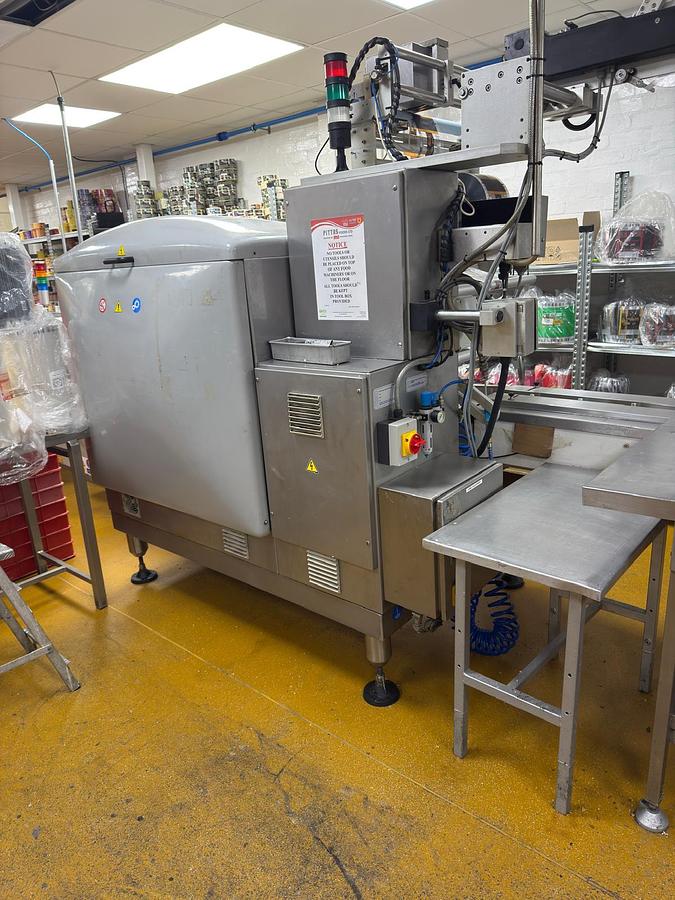 Used RECORD PANDA MD ST FLOWRAPPER