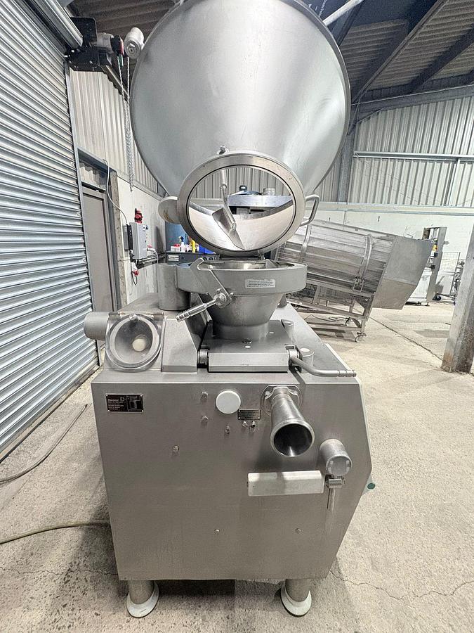 Used VEMAG ROBOT DP10 VACUUM FILLER