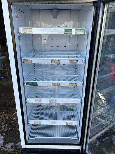 Used Interlevin LGF2500 display freezer
