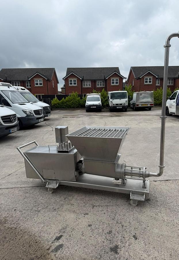 Used CAVITY PUMP