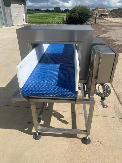 Used Fortress Phantom metal detector 550x275