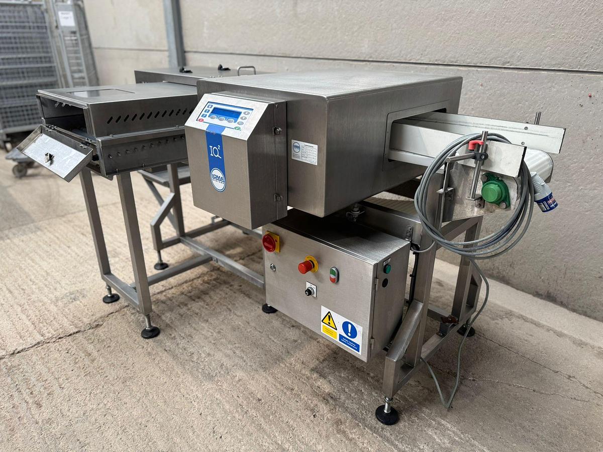 Used LOMA IQ2 FERROUS IN FOIL METAL DETECTOR