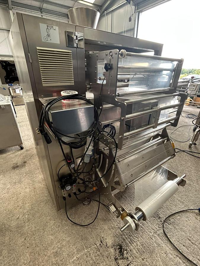 Used 2024 Automatic VFFS Vertical Form Fill Seal Bagging Machine 2024 TY-V620