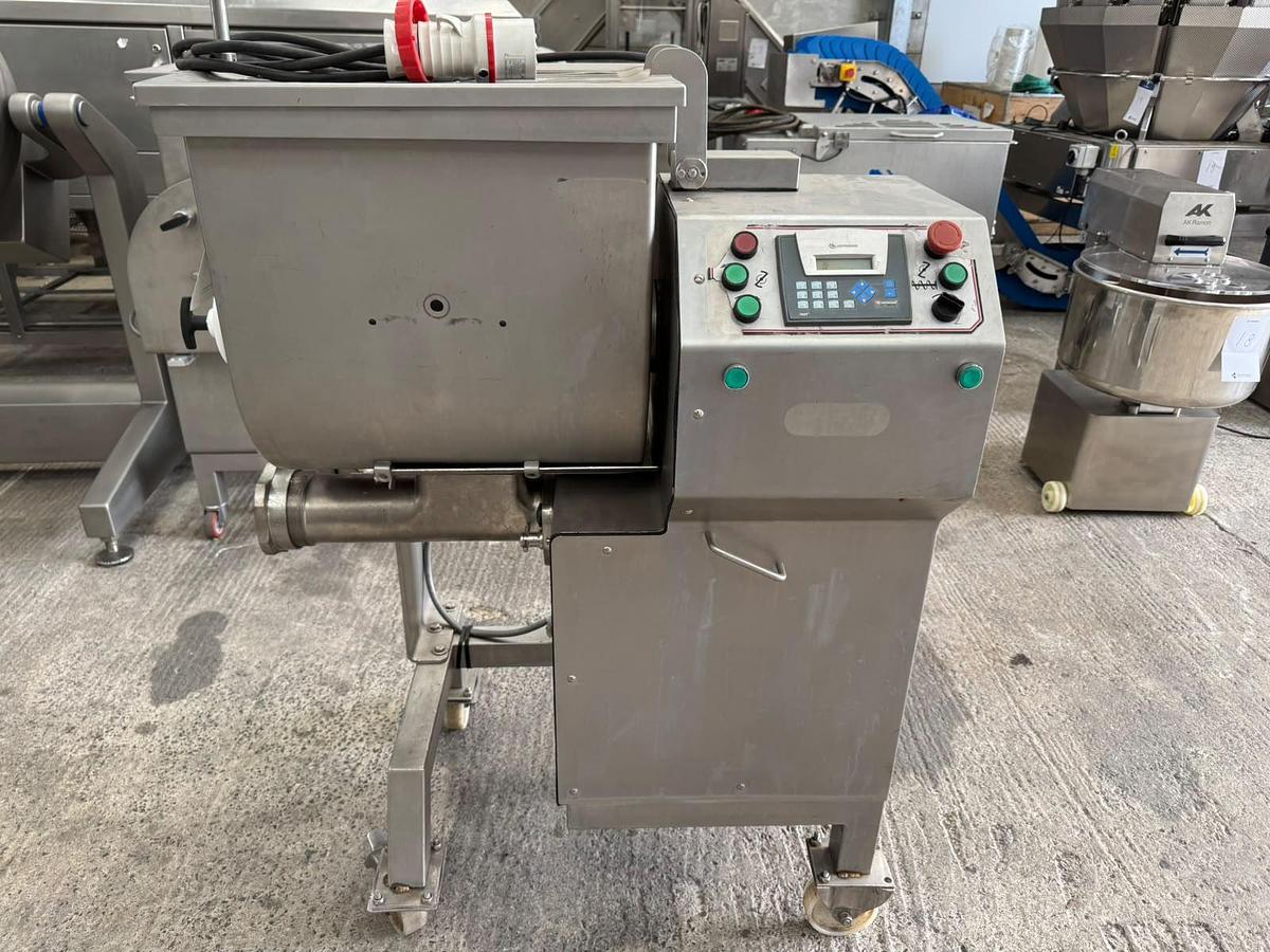 Used Mainca mixer mincer. Model MG-95