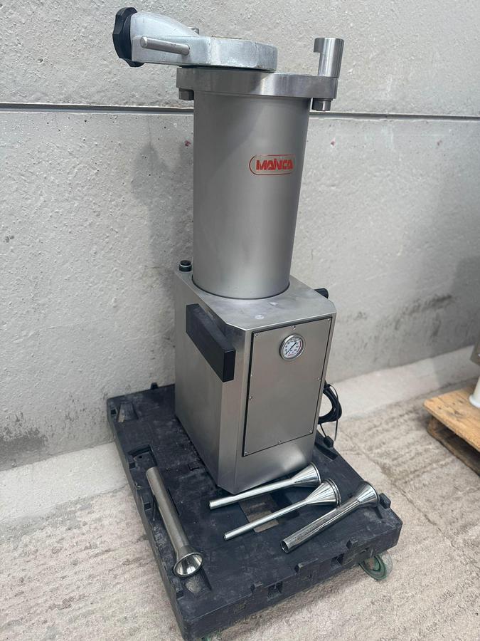 Used MAINCA SAUSAGE FILLER