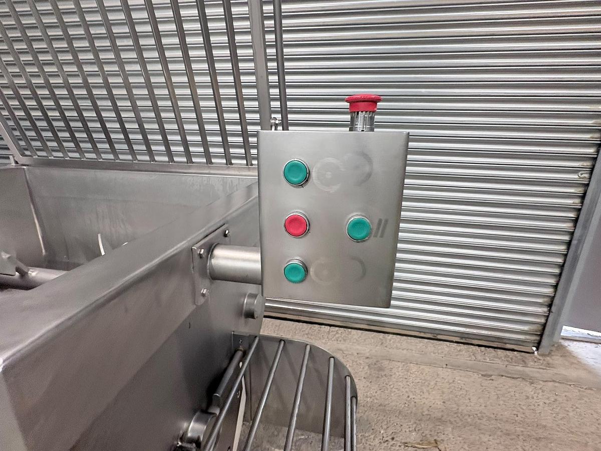 Used PADDLE MIXER