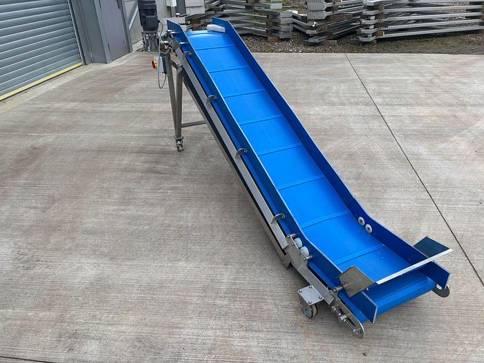 Used INCLINE CONVEYOR