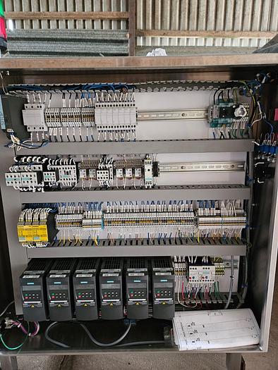 Used BOTTLE UNSCRAMBLER WITH HOPPER ELEVATOR