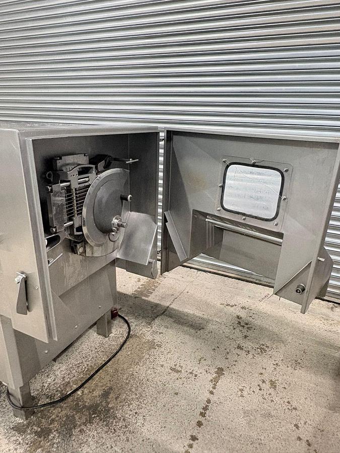 Used TREIF MUSTANG DICER