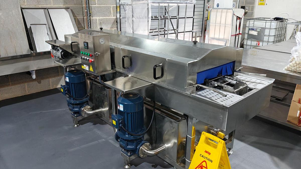 Used 2025 Tray washer   VBTW-300