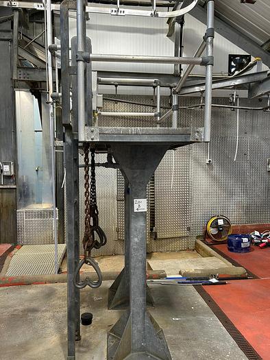 Used COMPLETE SLAUGHTER LINE FOR CATTLE, PIGS & SHEEP