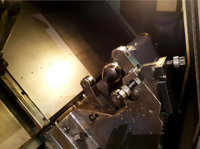 Used 2011 DOOSAN PUMA  DOOSAN PUMA 400LC WITH STEADY REST