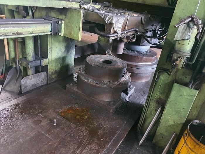 Used Press Forging Hydraulic 1500-1500*1200 Hyundai
