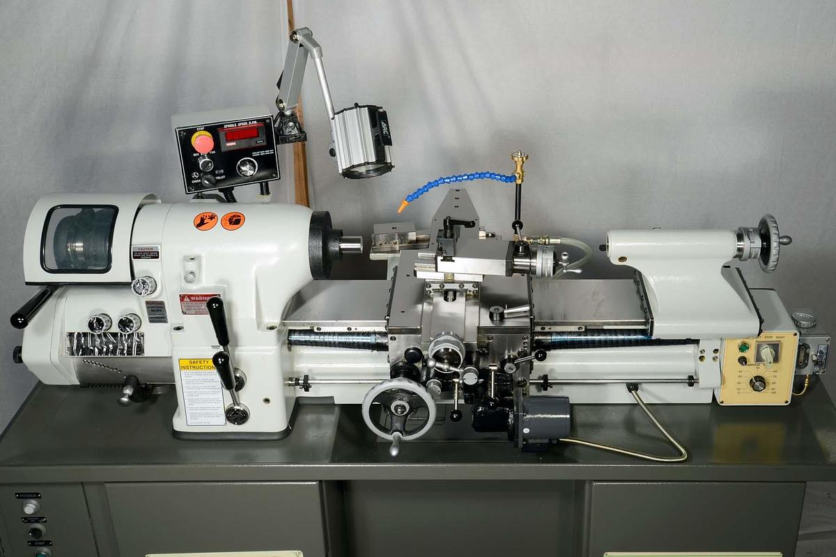 618EVS Toolroom Lathe