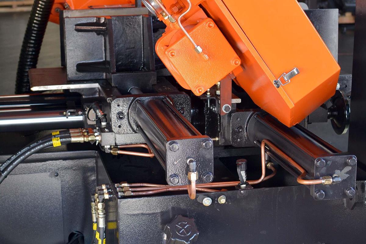 Auto-400H Auto Shuttle Vise Horizontal Bandsaw