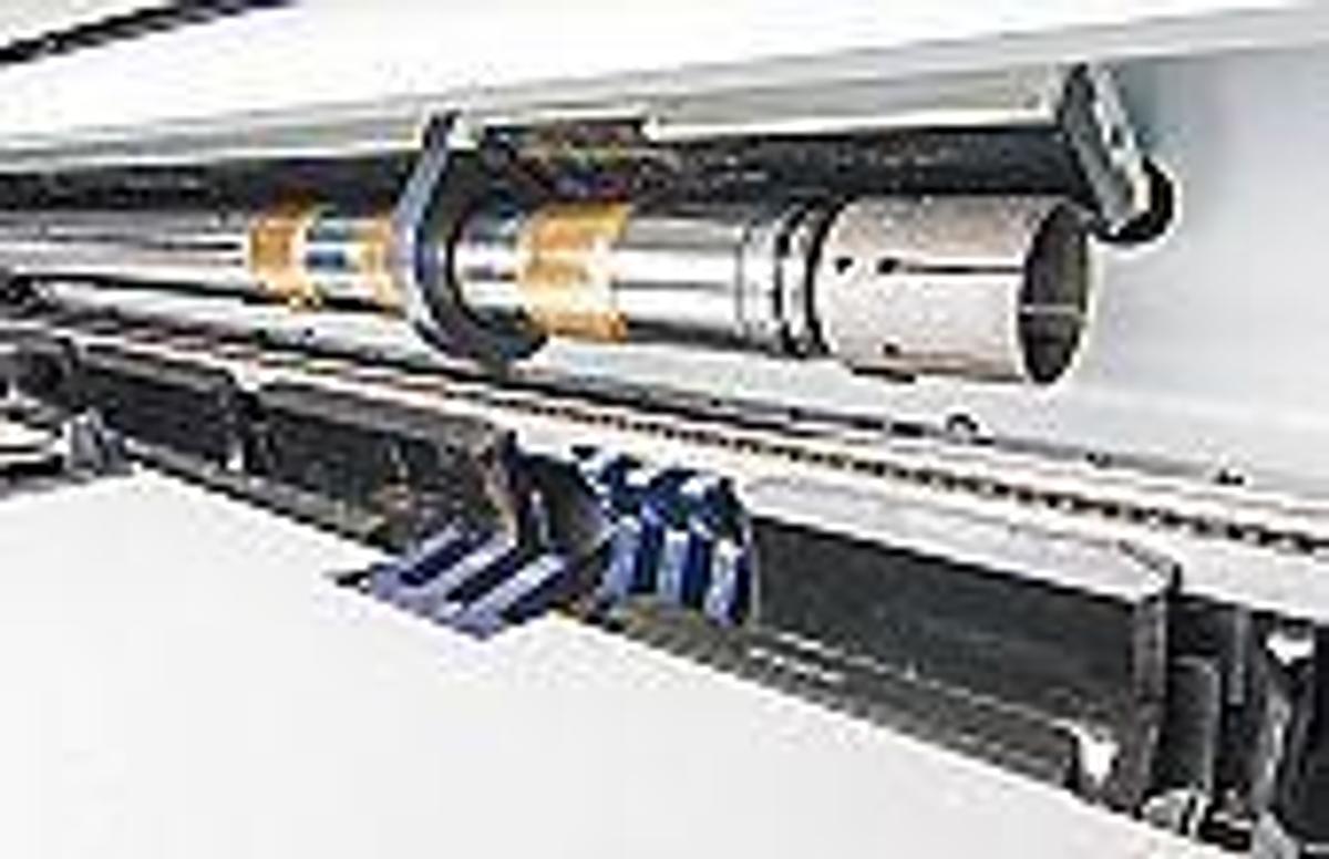 MOTO-65/80 Magazined-type Hydraulic Long Bar Feeder