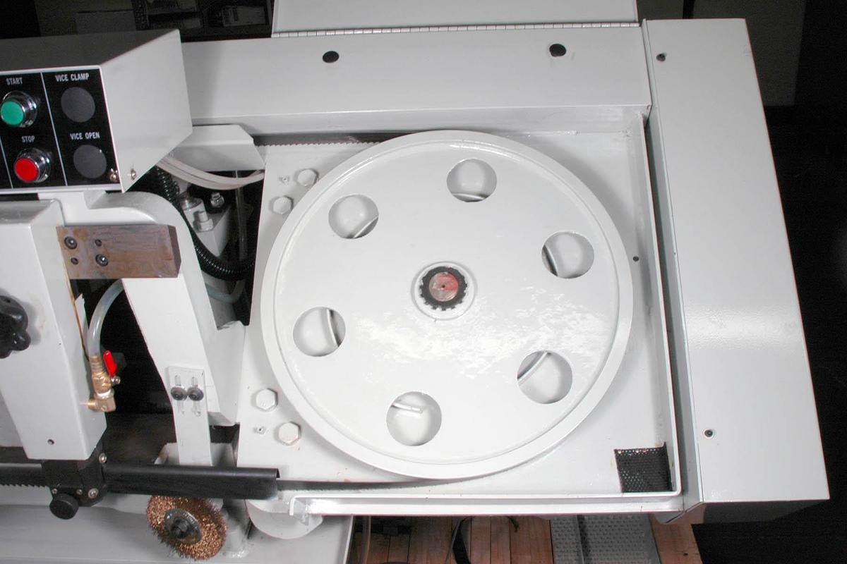 Auto-10HSV Variable Speed Auto Horizontal Bandsaw