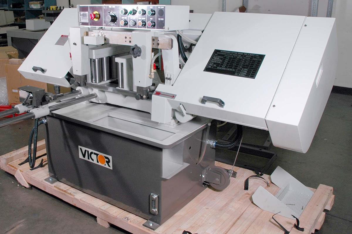 Auto-10HSV Variable Speed Auto Horizontal Bandsaw