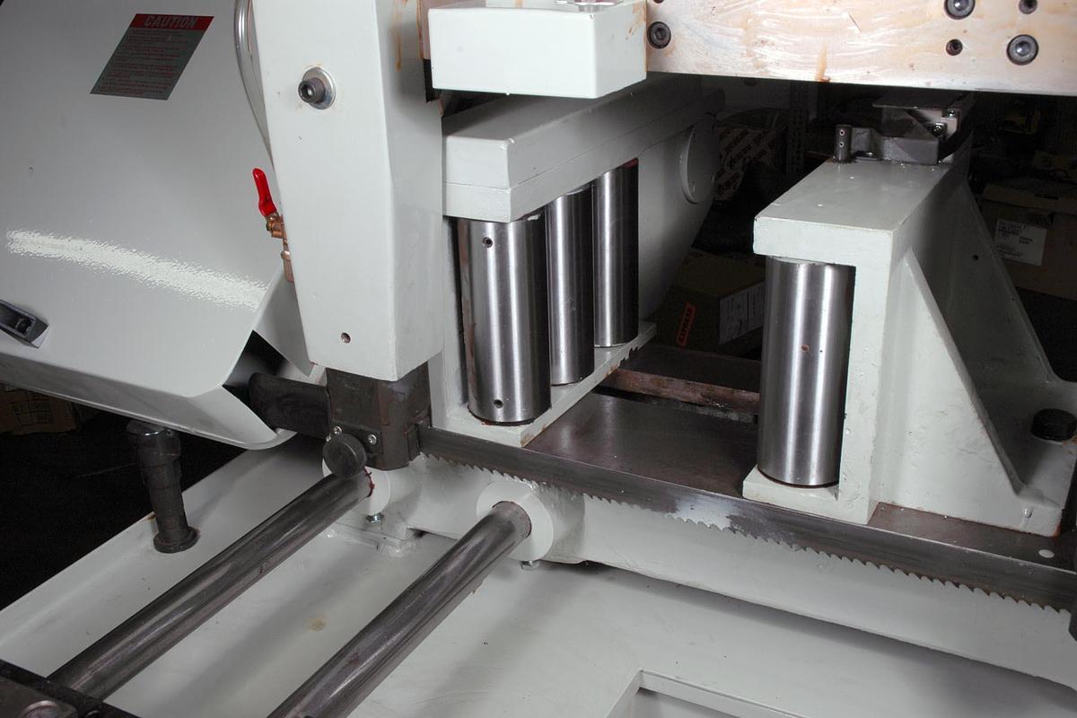 Auto-10HSV Variable Speed Auto Horizontal Bandsaw