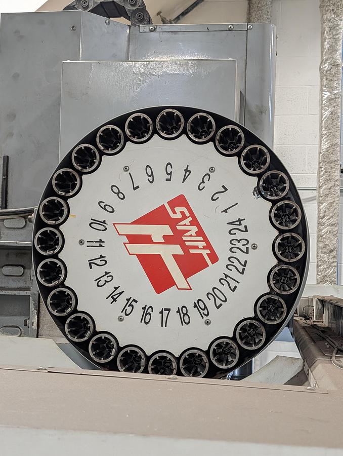 Used 2006 Haas VF-5B/40