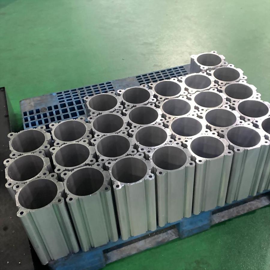 UA-2000T2M / UA-2000T2MB