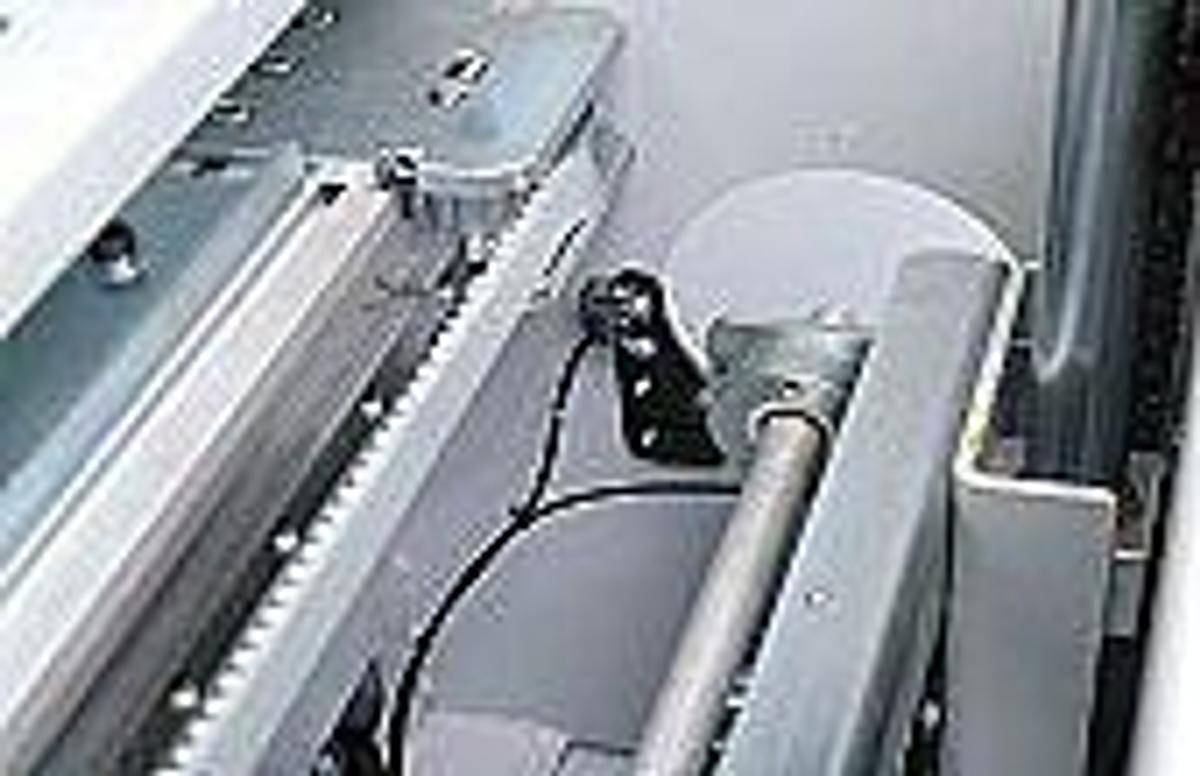 BK80 Servo Drive Short Bar Loader Machine