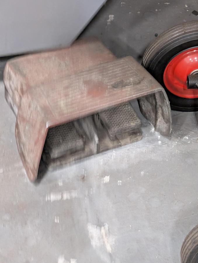 Used 2006 Haas VF-5B/40