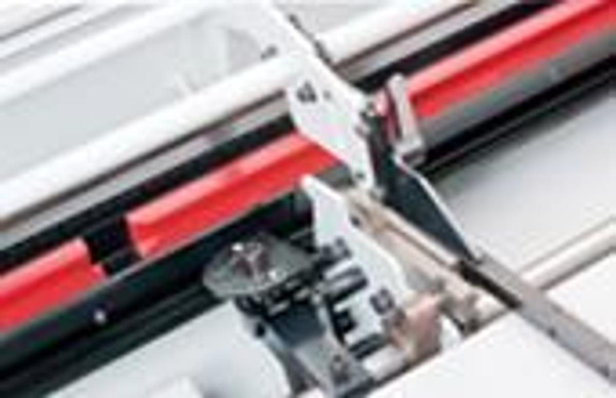 BWG26/ EWG26 Hydraulic Magazine Bar Feeder