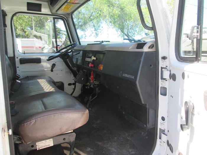 Used 2001 International 4700 Single Axle Dump Truck