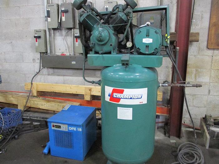 10 HP, CHAMPION , PISTON TYPE AIR COMPRESSOR