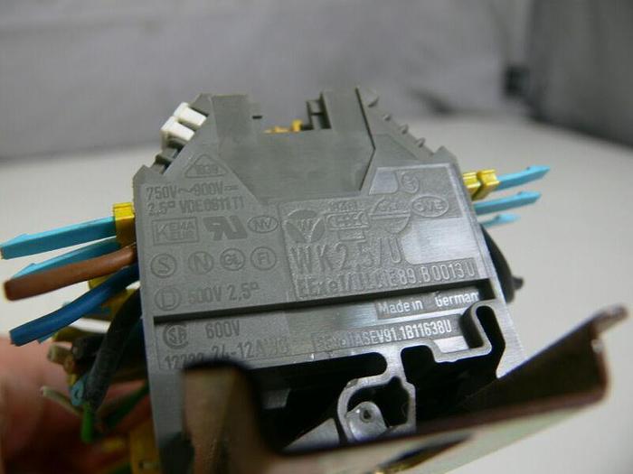 Used Lot of 113 Kema Keur Terminal Blocks- WK2,5/U (x92) & WK4SL/U (x21) on 6 Rails