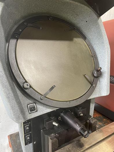 Used Brown & Sharpe Optical Comparator w/ Heidenhain Quadra-Chek ND 1200 DRO 32-3552