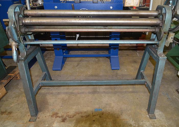 D27 - Plate Rolling Machine