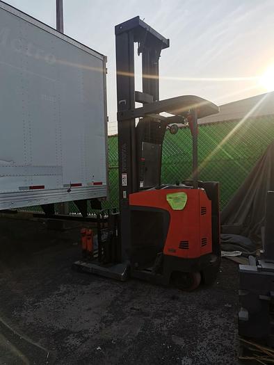 Usado Montacargas Toyota modelo 8BDRU15