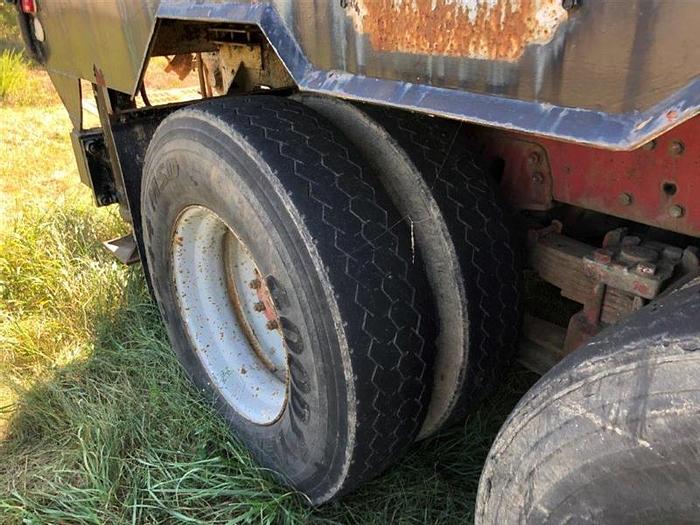 Used 1965 Davey M8A Drill Rig - Table Drive