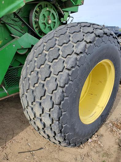 Used John Deere 9600 Combine