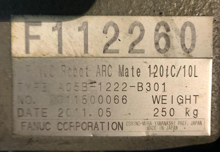 Used FANUC ARCMATE 120iC/10L 6 AXIS CNC MIG WELDING ROBOT WITH R30iA CONTROLLER