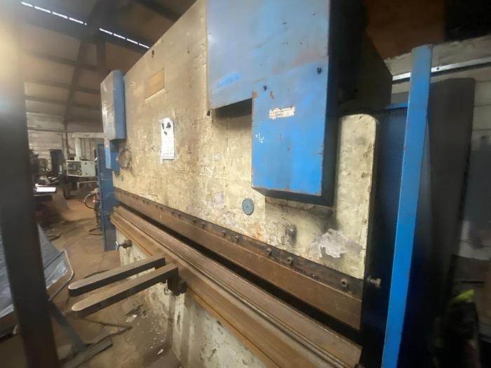 Used 1996 Durmazlar HAP30120 Hydraulic Pressbrake