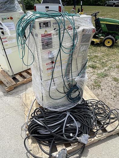 Used NACHI  MC20-03 6 AXIS ROBOT WITH FD CONTROLLER