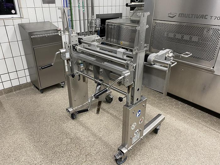 Gebraucht Schalenverarbeitungslinie für Kunststoffschalen (Feinkost), Multivac T700, Bj. 2012