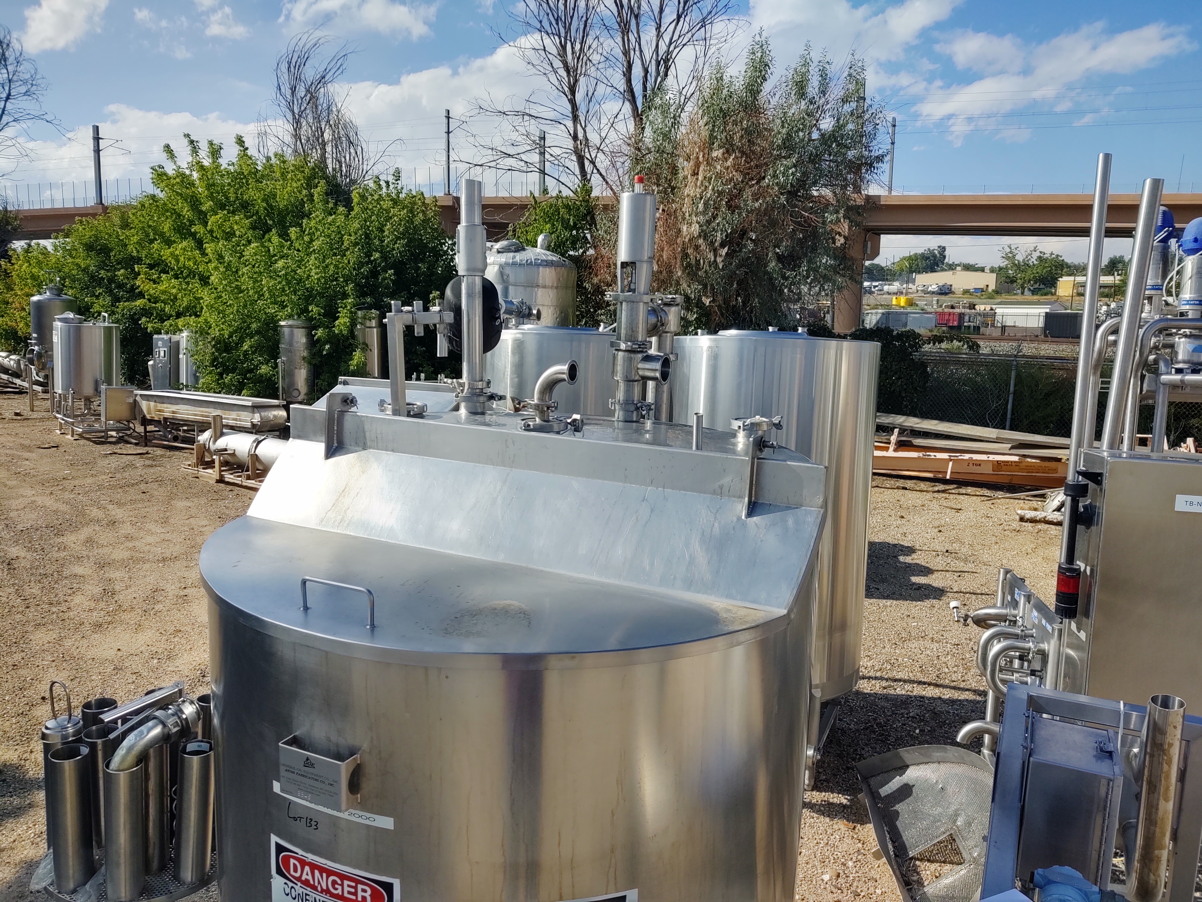 Used 275 GALLON PMO LEGAL BALANCE TANK