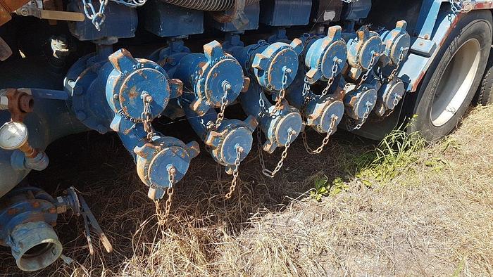 Used 1997 Peerless Baker Hughes Hydra Frac Blender Trailer